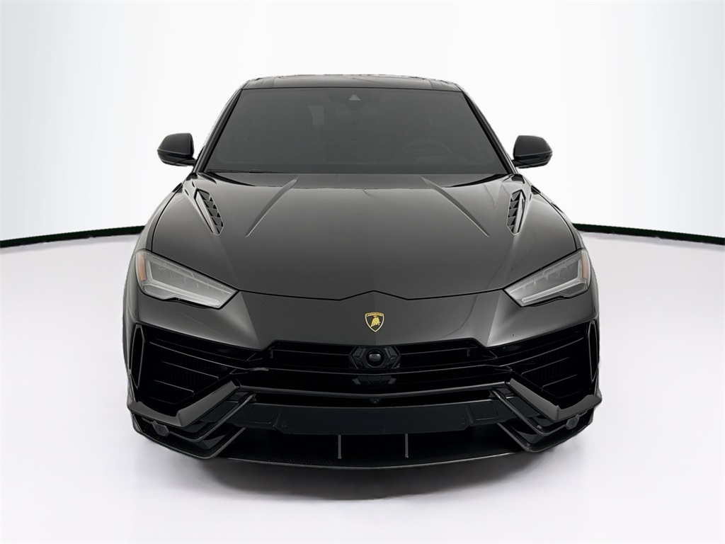 2024 Lamborghini Urus Performante photo 2