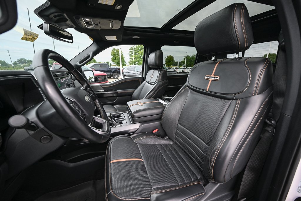 2021 Ford F-150 Platinum photo 17