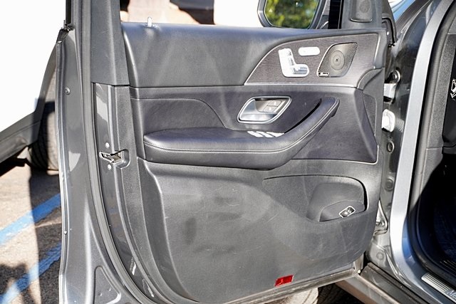 Used 2022 Gray Mercedes-Benz GLE 350 image 22