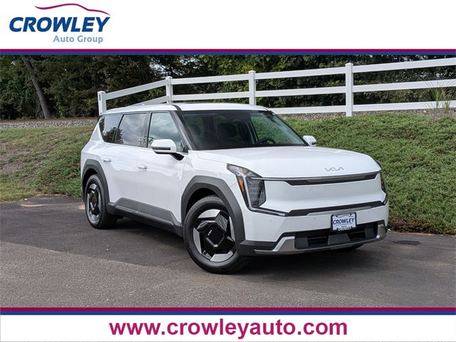 2026 Kia EV9 Light L/R's photo