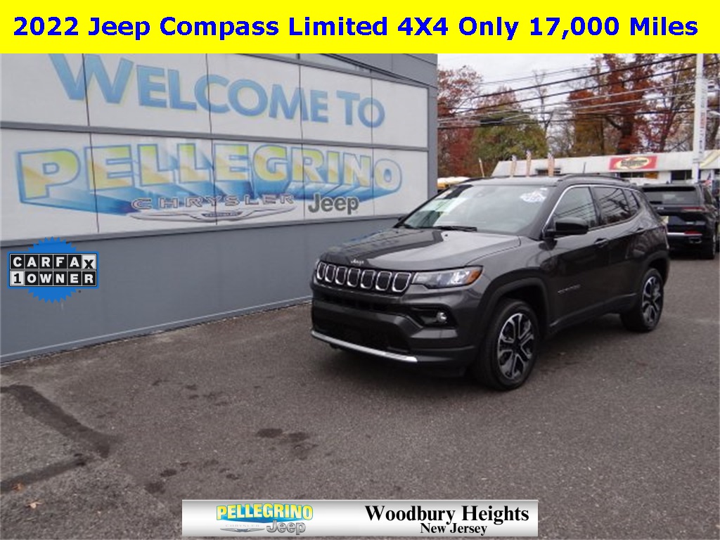 2022 Jeep Compass Limited's photo