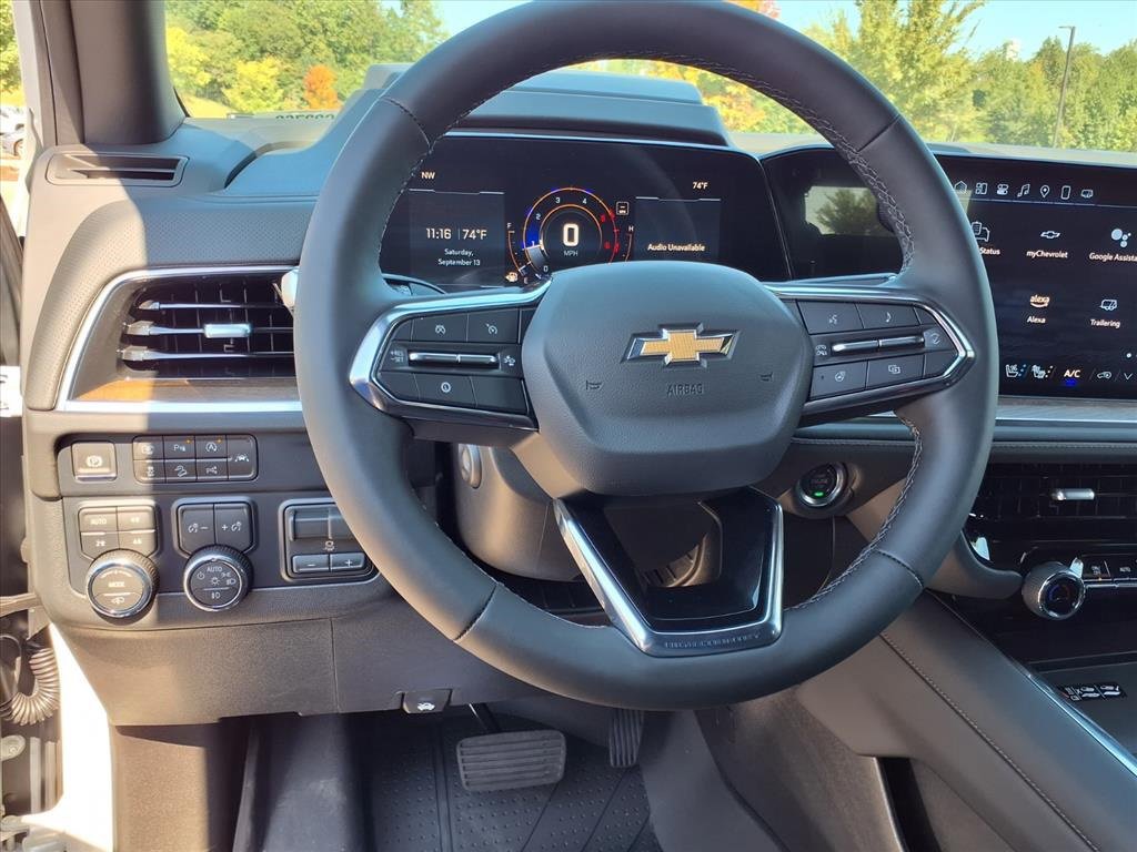 2025 Chevrolet Tahoe High Country photo 3