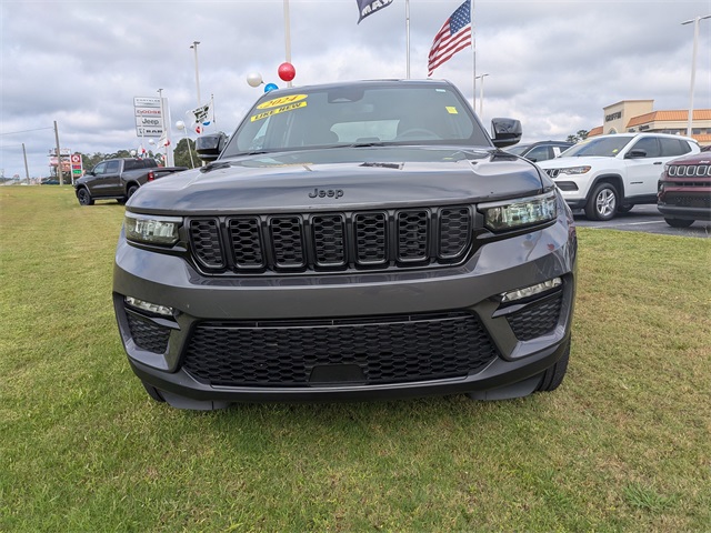 2024 Jeep Grand Cherokee Limited photo 4