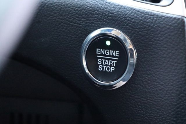 2024 Ford Edge SEL photo 21