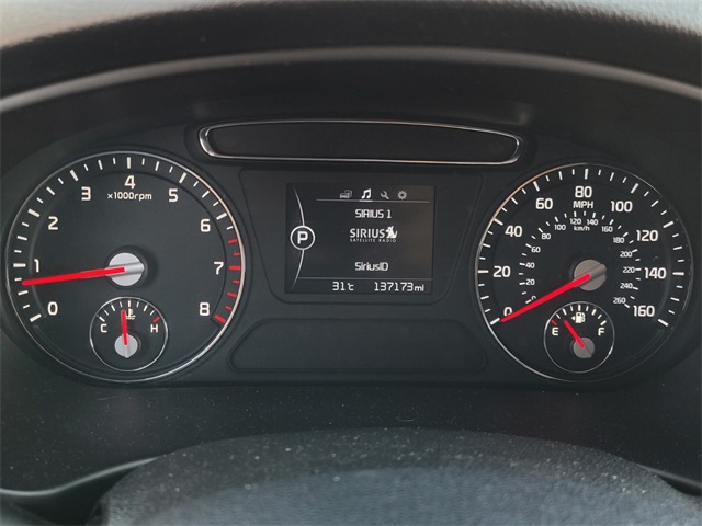 2016 Kia Sorento L photo 29