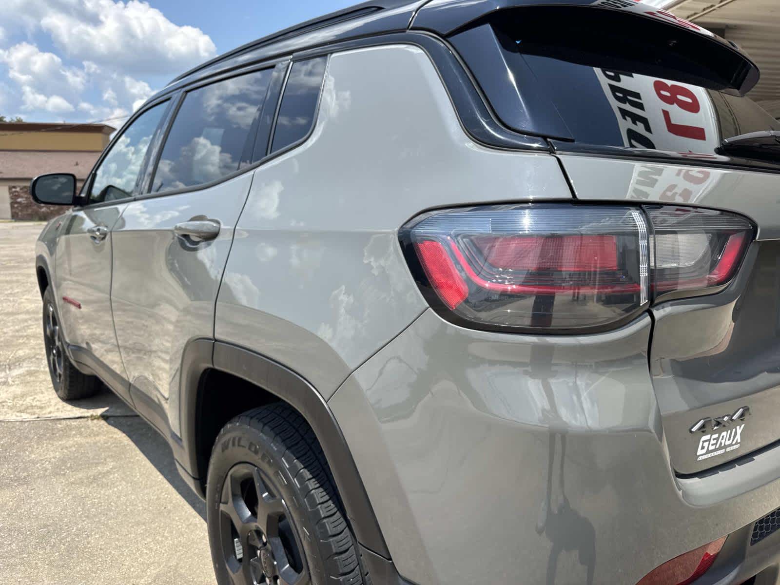 2023 Jeep Compass Trailhawk photo 6