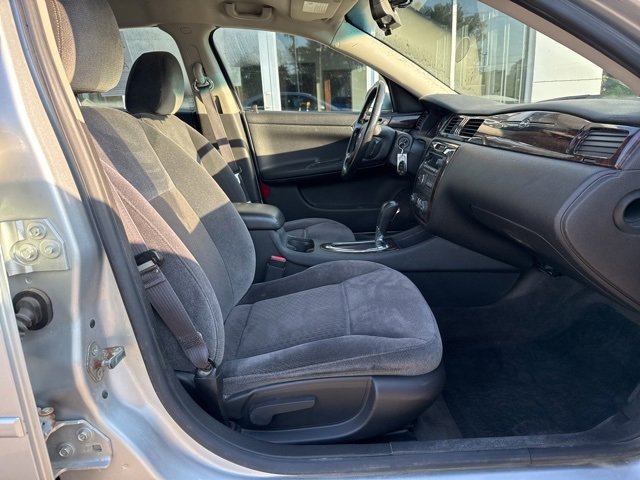 2014 Chevrolet Impala Limited Fleet photo 30