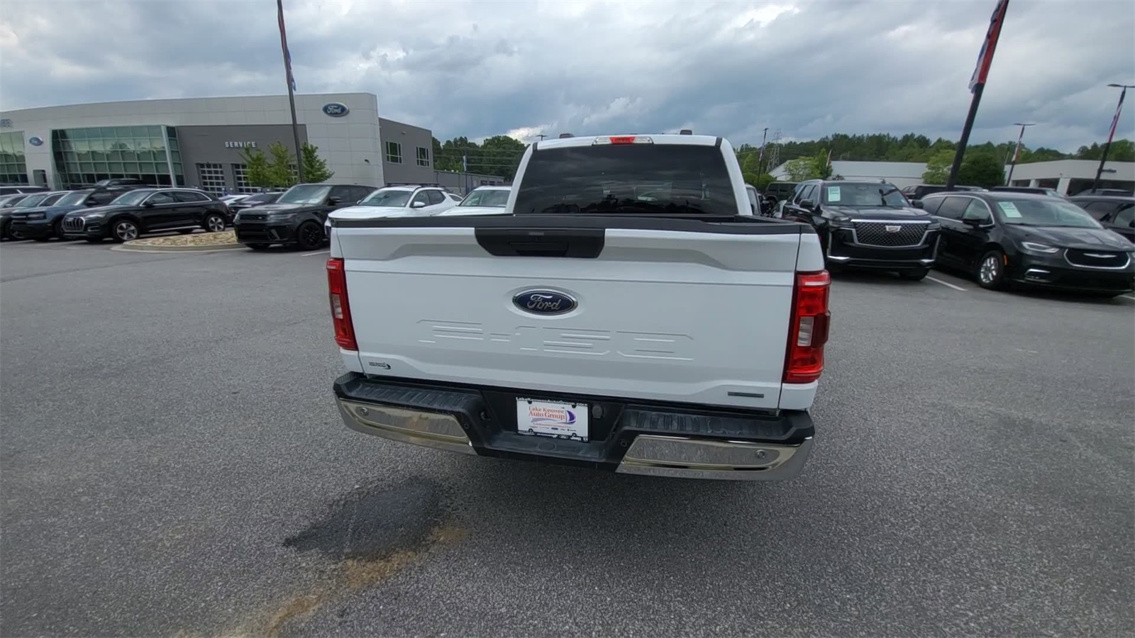 2023 Ford F-150 XLT photo 8