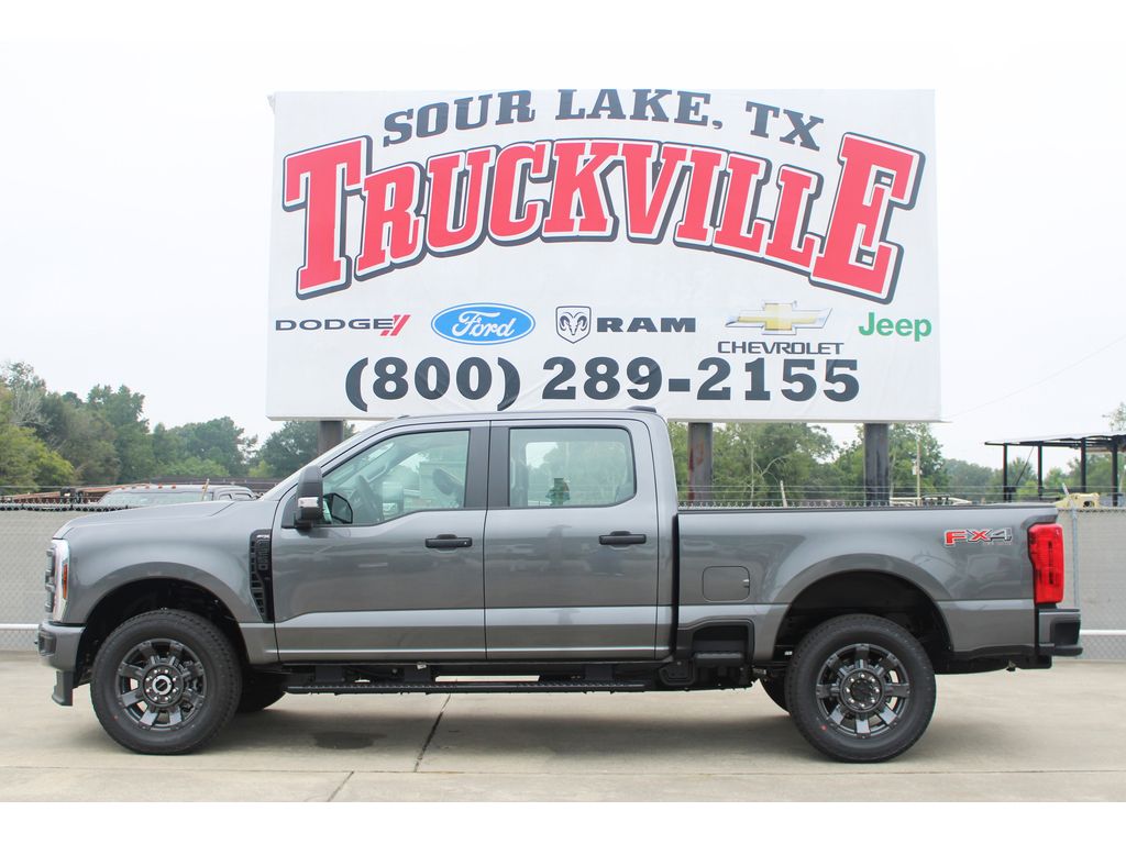 2026 Ford F-250 Super Duty XL's photo