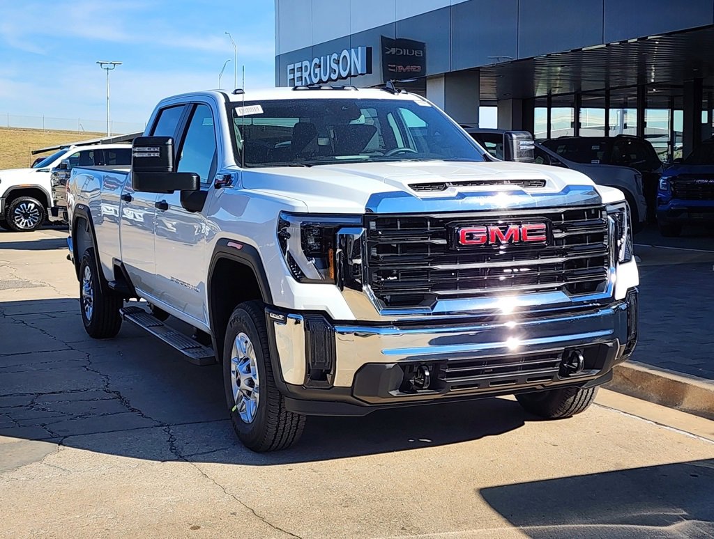 2026 GMC Sierra 2500HD Pro's photo