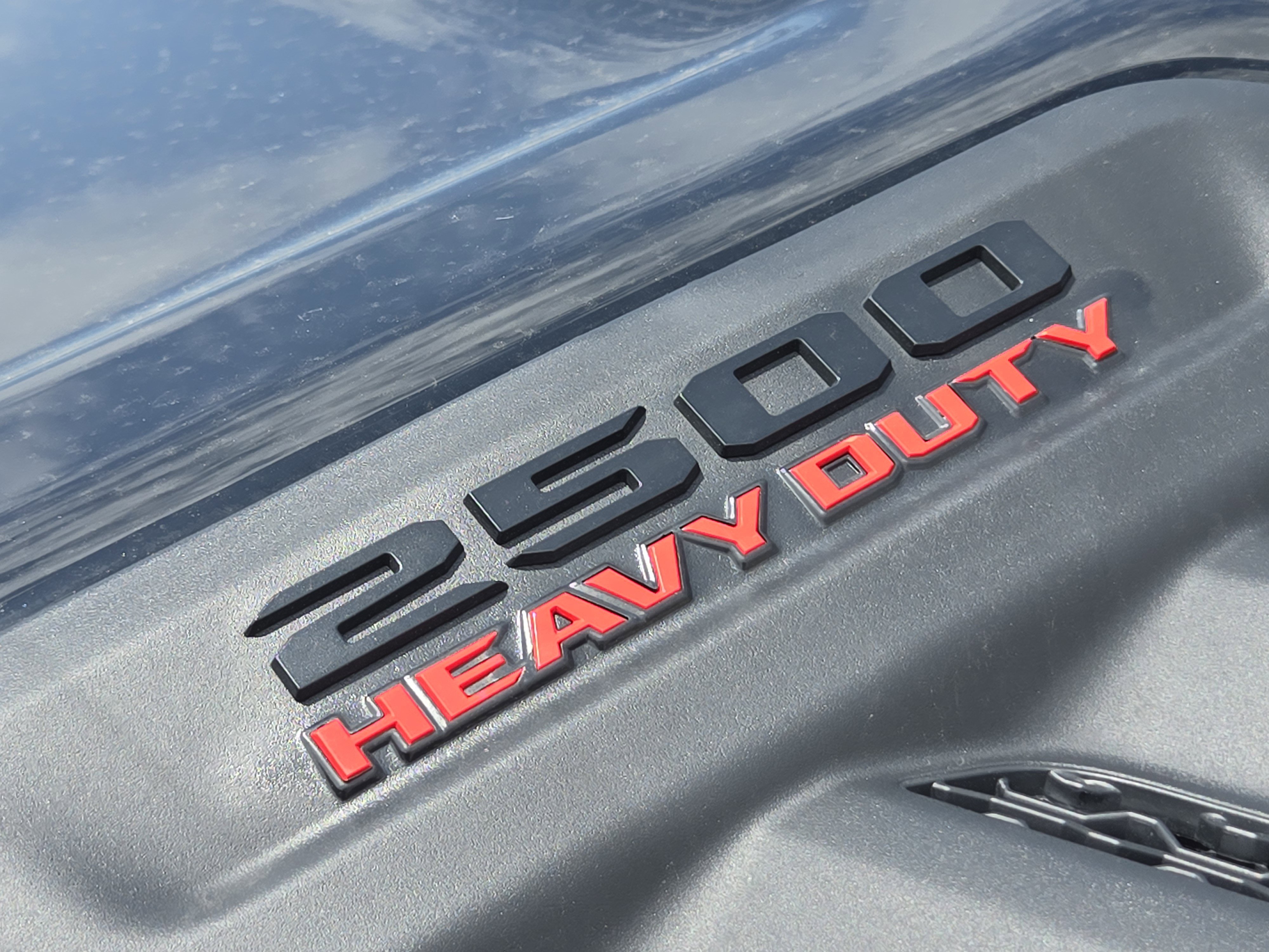 2025 Ram 2500 Laramie photo 6