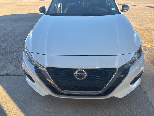 2022 Nissan Altima 2.5 SR photo 2