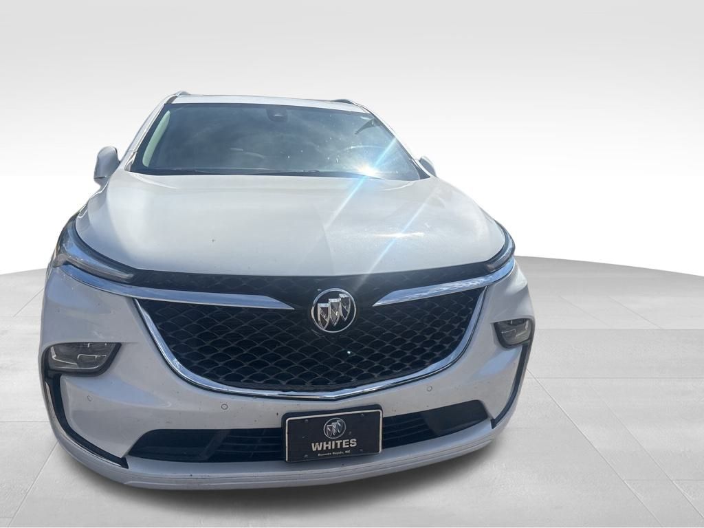2023 Buick Enclave Avenir photo 5