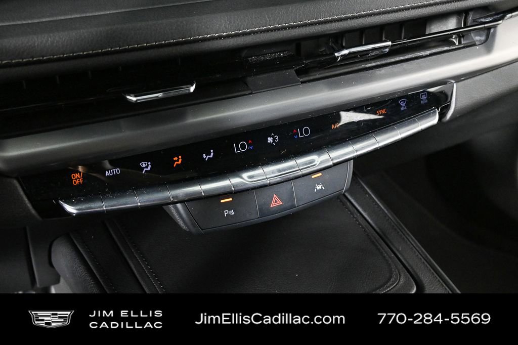 2025 Cadillac XT4 Premium Luxury photo 14