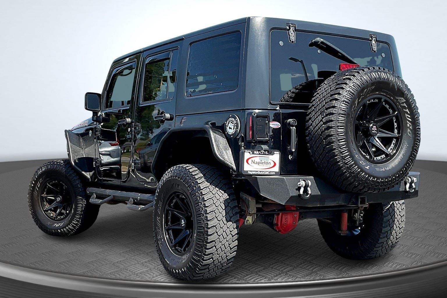 2017 Jeep Wrangler Unlimited Sport photo 12