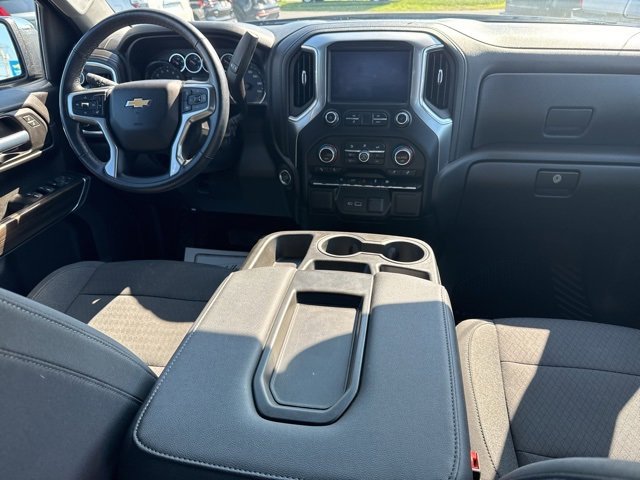 2022 Chevrolet Silverado 1500 LT photo 10