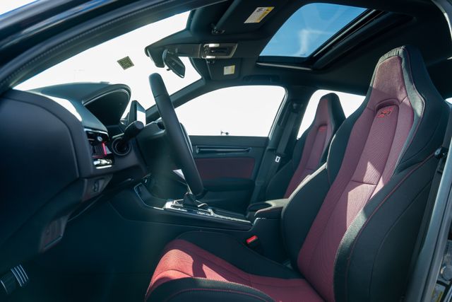 2026 Honda Civic Si photo 12