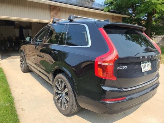2023 Volvo XC90 Core photo 2