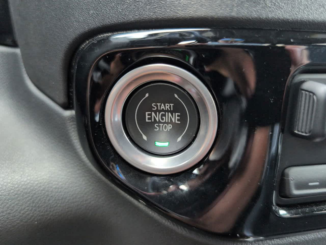 2022 Chevrolet Silverado 1500 RST photo 35