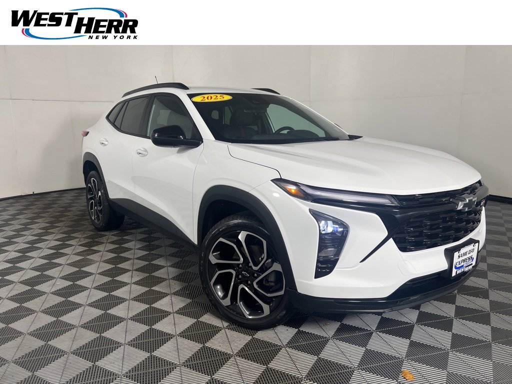 2025 Chevrolet Trax RS