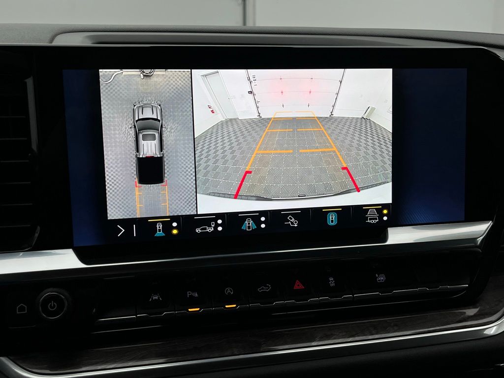 2022 Chevrolet Silverado 1500 LTZ photo 5