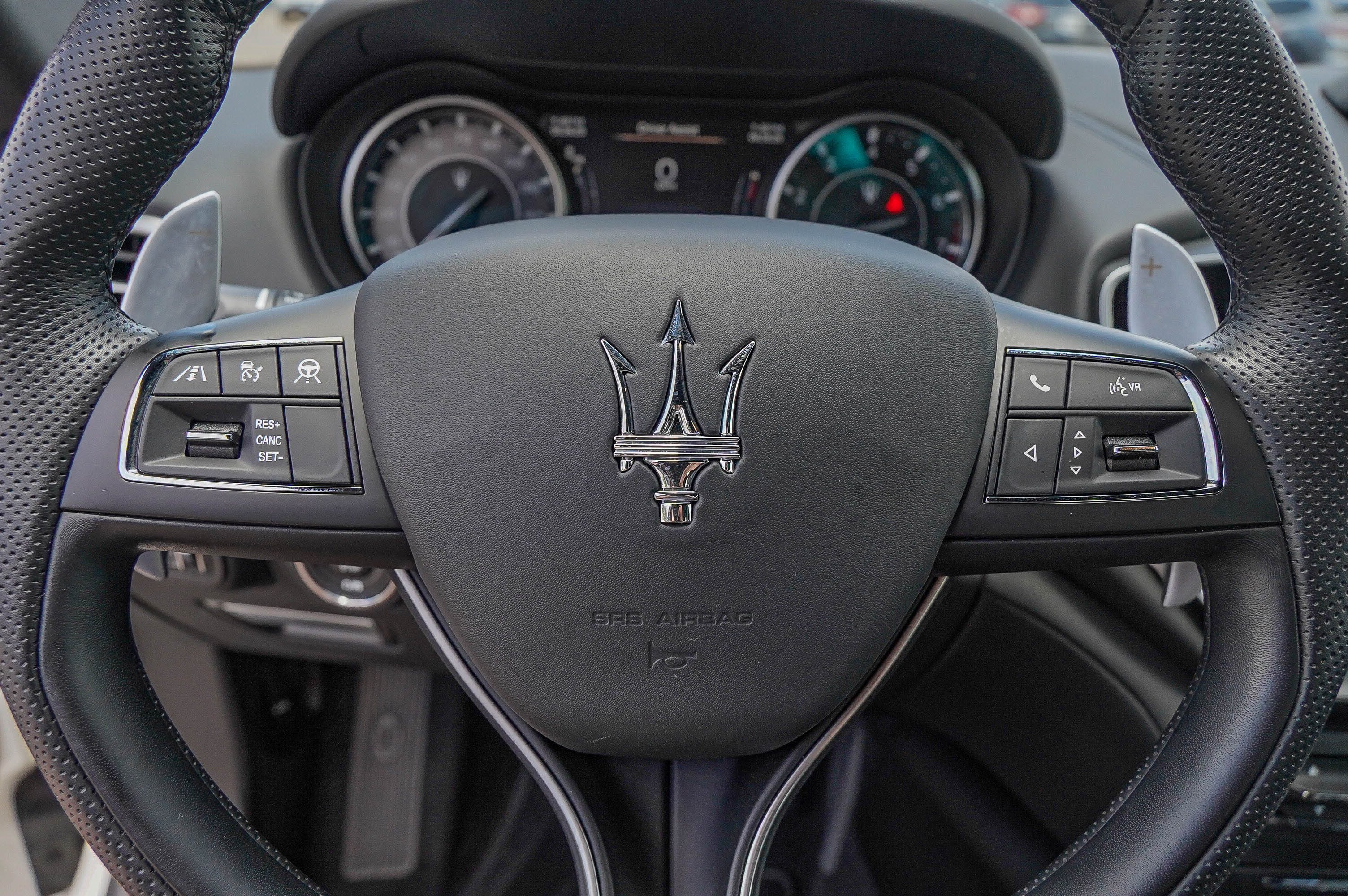 2022 Maserati Ghibli Modena Q4 photo 12