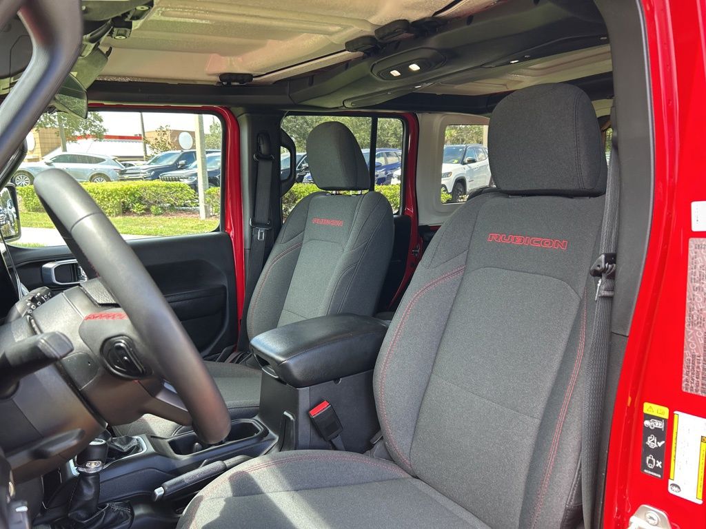 2024 Jeep Wrangler Rubicon photo 11