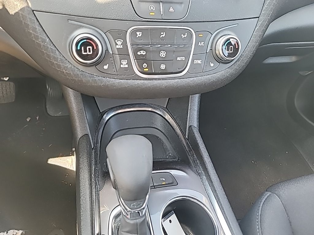 2024 Chevrolet Malibu 1LT photo 12