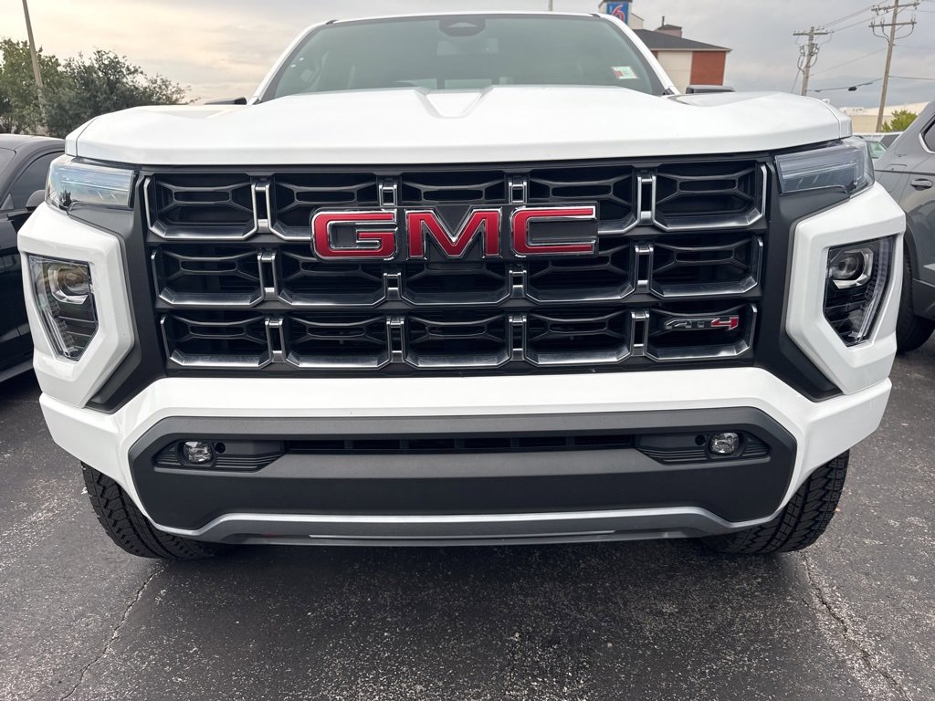 2024 Gmc Canyon AT4 photo 2