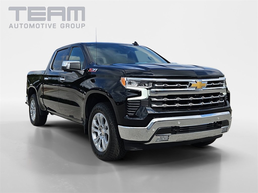 2026 Chevrolet Silverado LTZ's photo