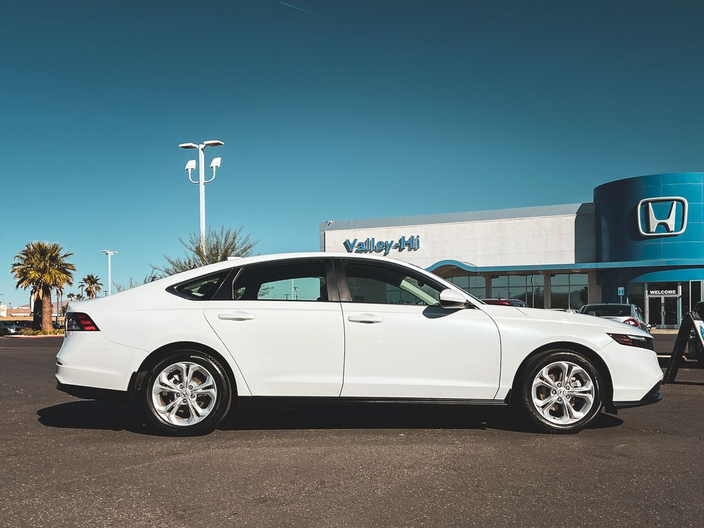 2024 Honda Accord LX photo 3