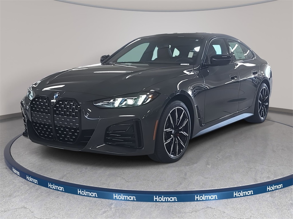 2026 BMW 4 Series 430i's photo