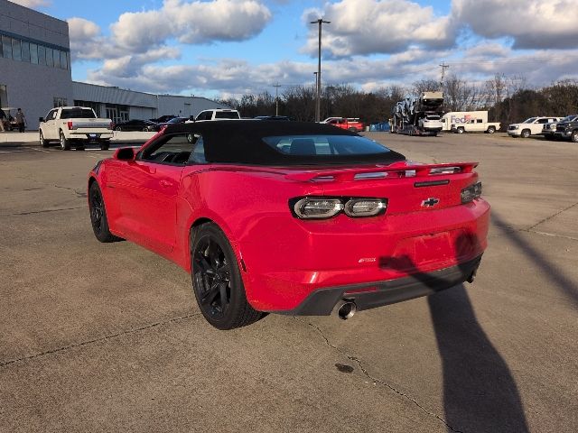 2023 Chevrolet Camaro 2LT photo 4