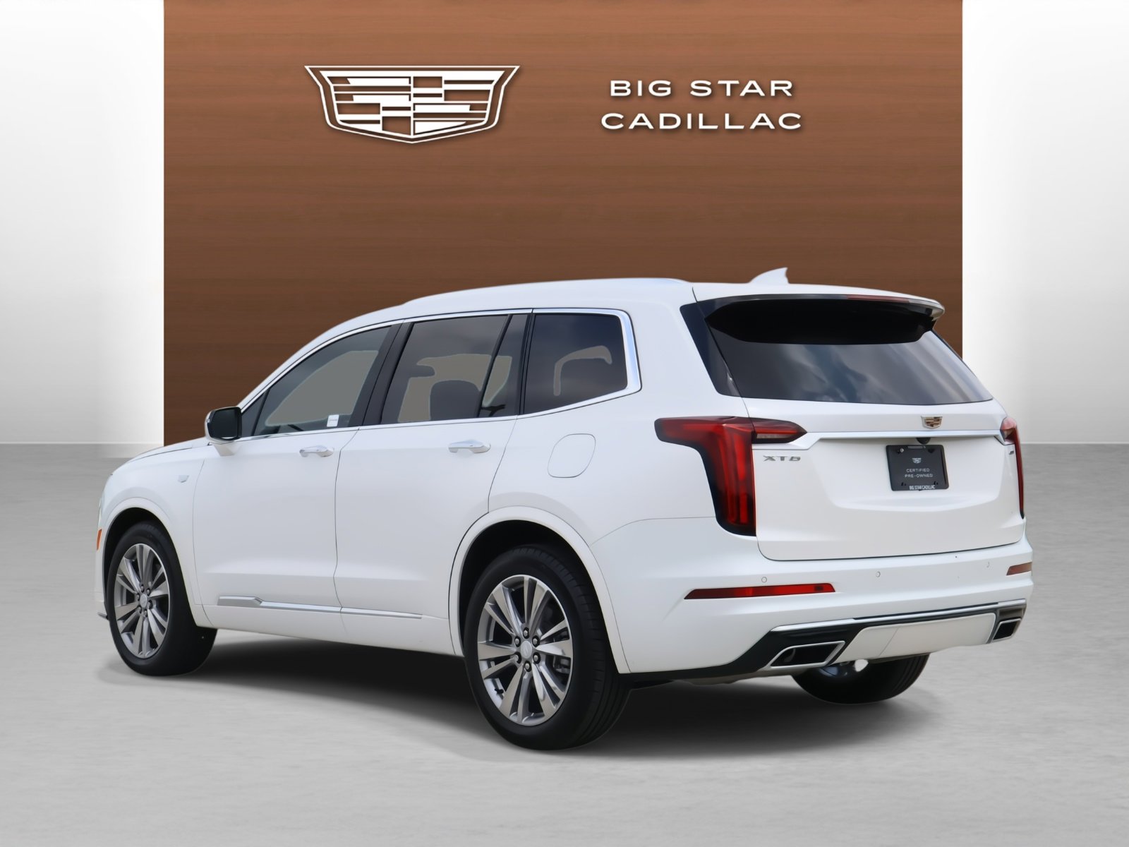 2025 Cadillac XT6 Premium Luxury photo 3