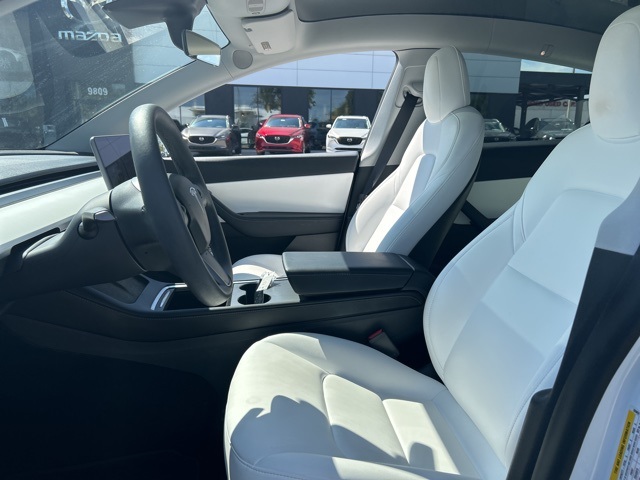 Used 2021 Tesla Model Y Long Range with VIN 5YJYGDEE8MF285855 for sale in Tampa, FL