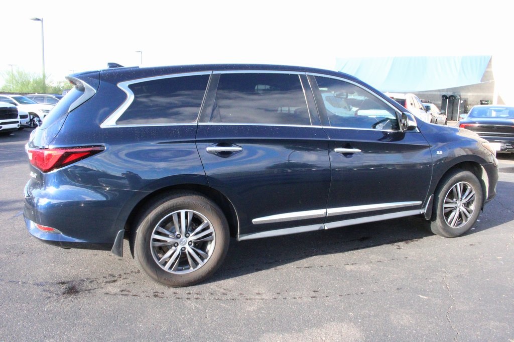 2017 Infiniti QX60 Base photo 3