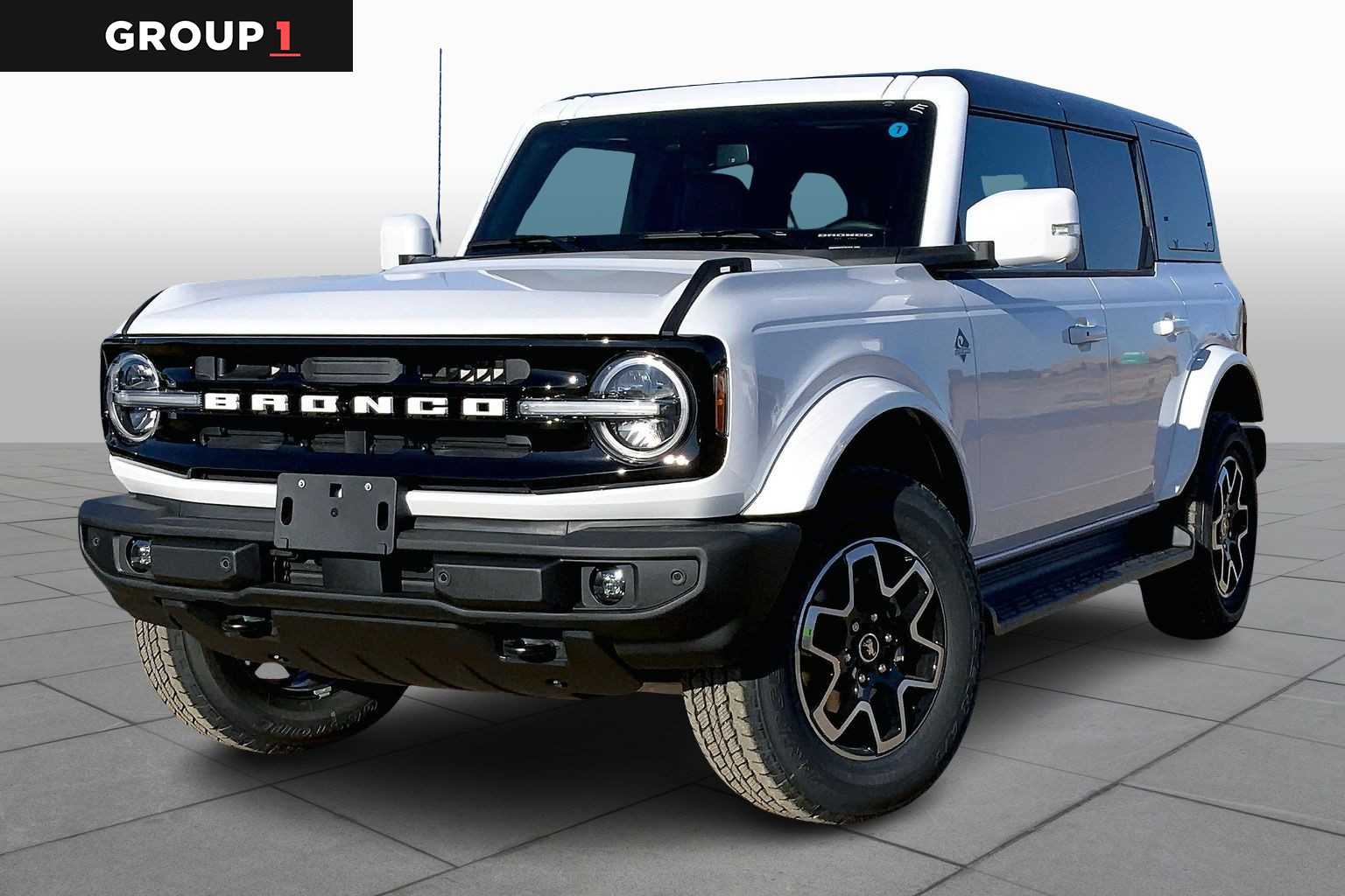 2025 Ford Bronco 4-Door Outer Banks's photo