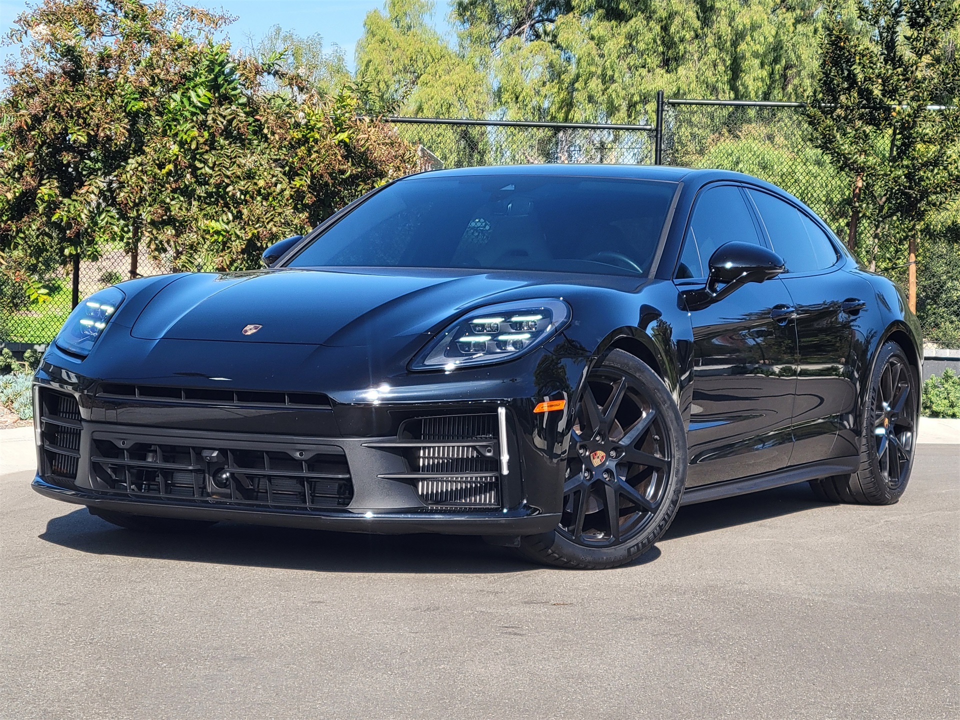 2024 Porsche Panamera Base's photo
