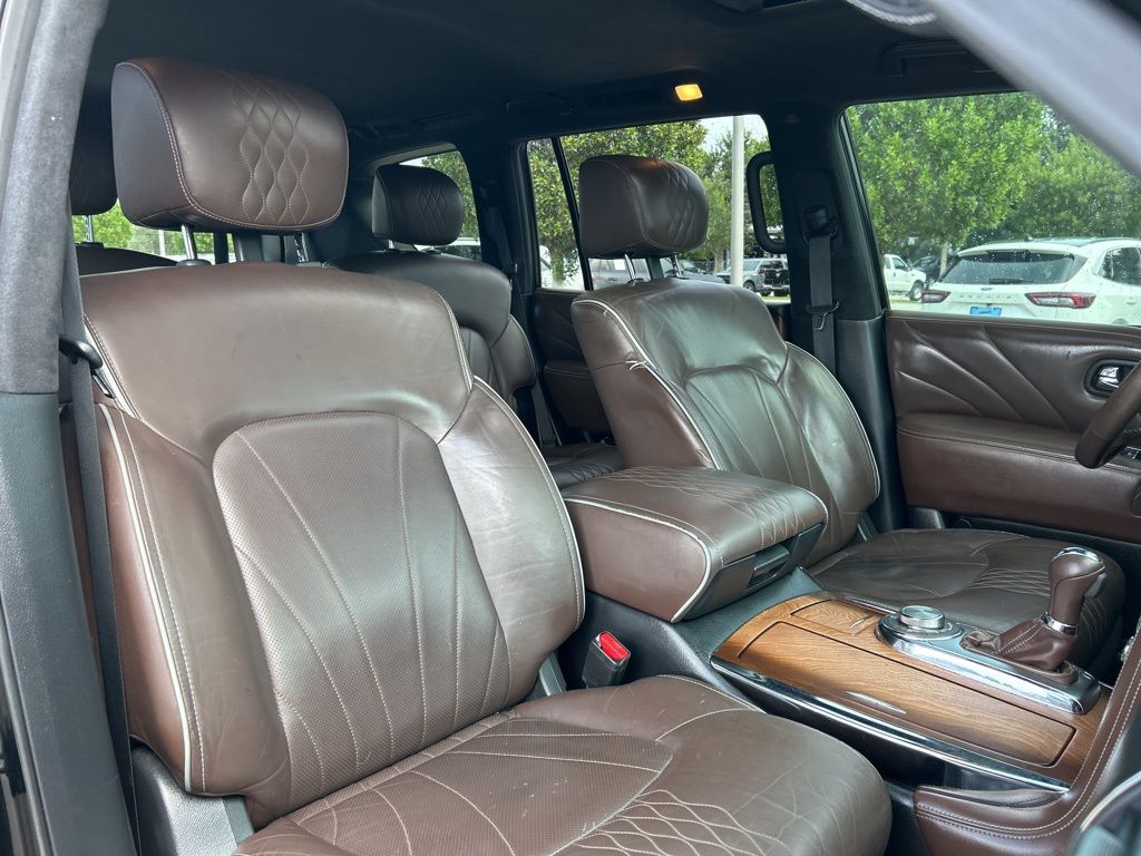 2016 Infiniti QX80 Limited photo 34