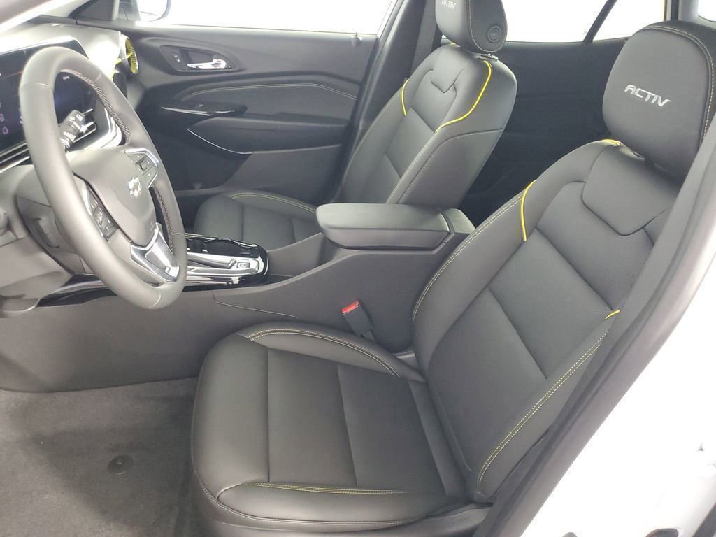 2025 Chevrolet Trax ACTIV photo 12