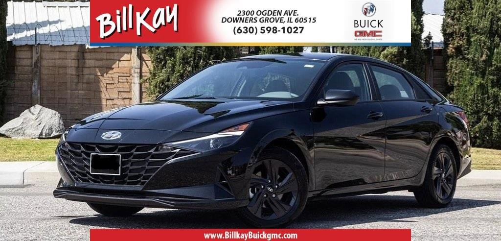 2022 Hyundai Elantra SEL's photo