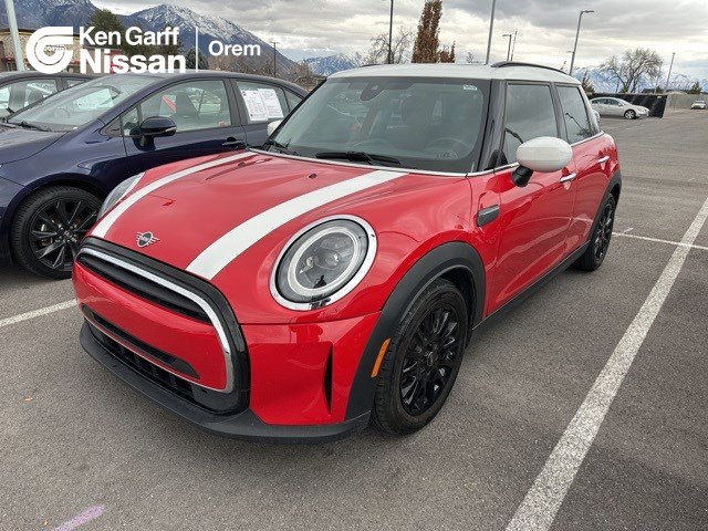 2024 MINI Hardtop 4 Door Base's photo