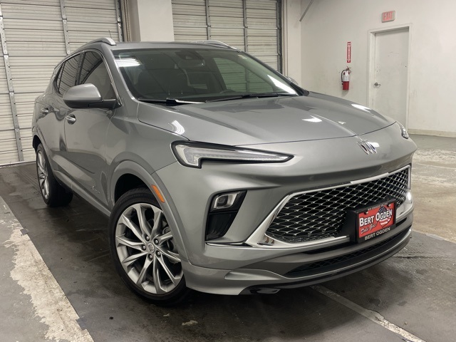 2024 Buick Encore GX Avenir's photo
