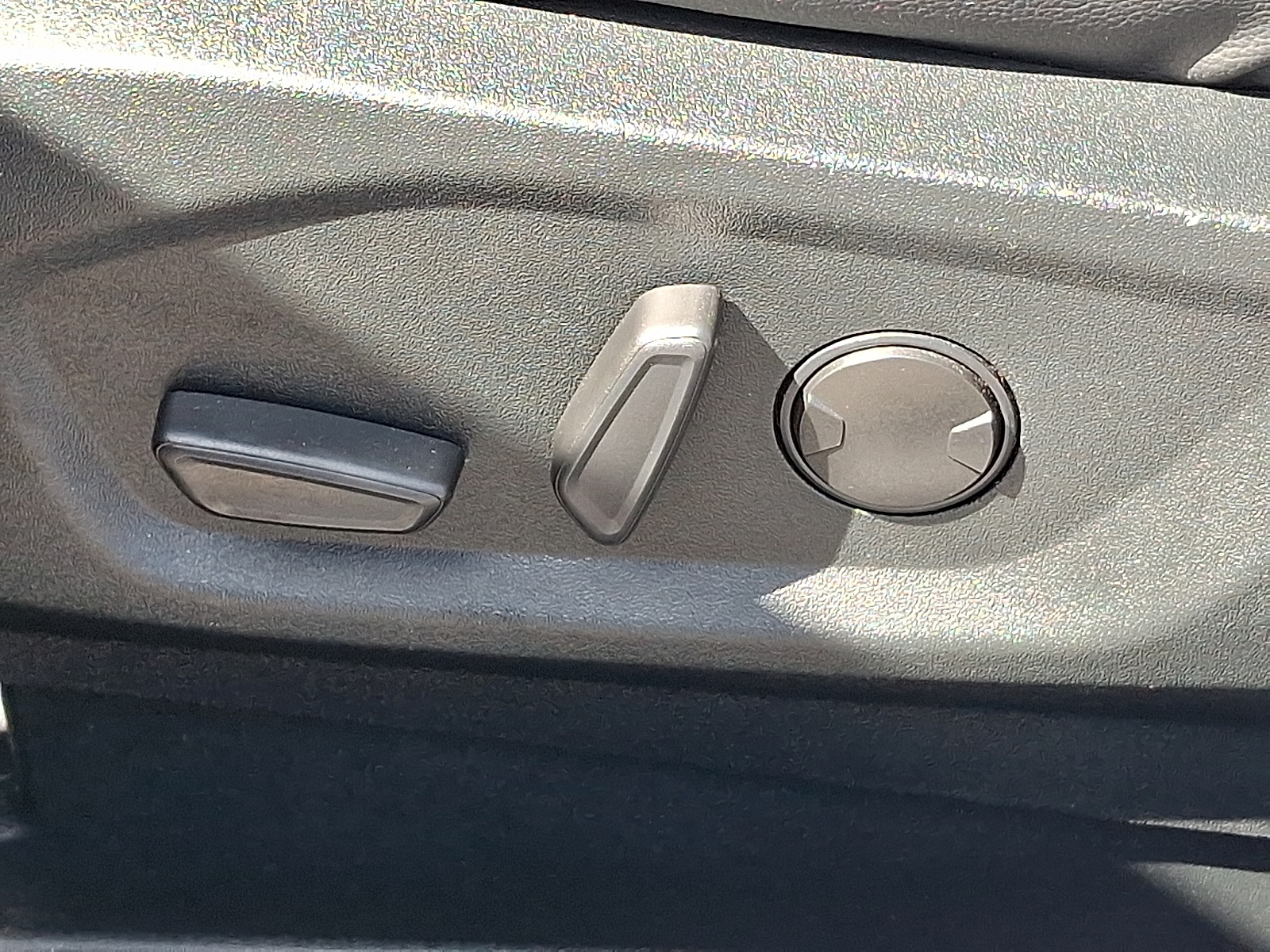 2022 Ford Edge ST-Line photo 23