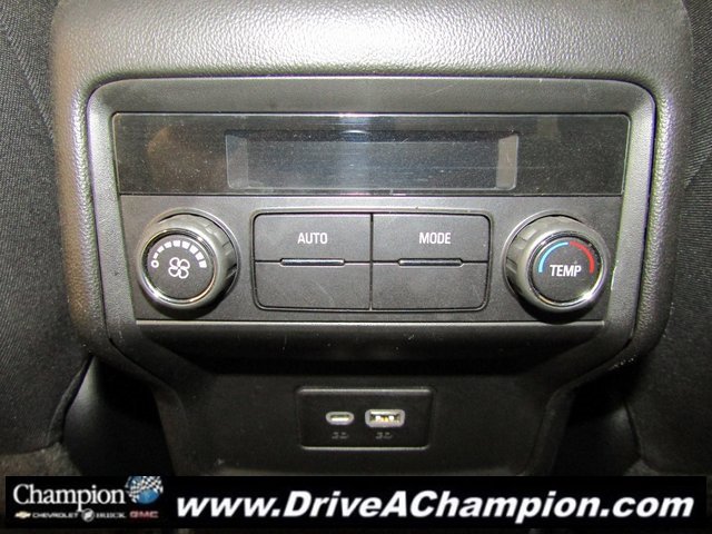 2023 Gmc Acadia SLE photo 12