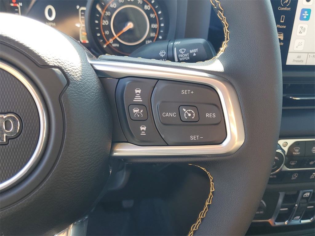 2024 Jeep Wrangler Sahara photo 16