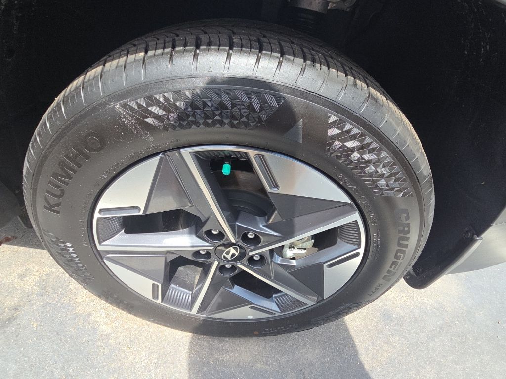 2025 Hyundai Tucson SEL Convenience photo 21
