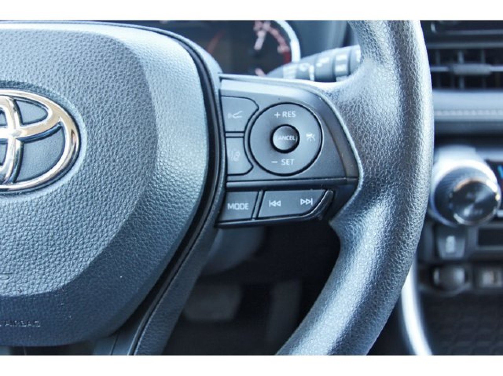 2024 Toyota RAV4 XLE White at TX Auto Group