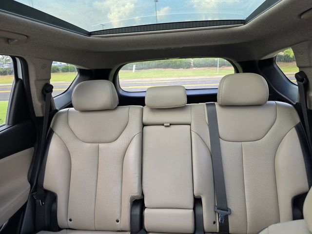 2019 Hyundai Santa Fe Limited Ultimate photo 14