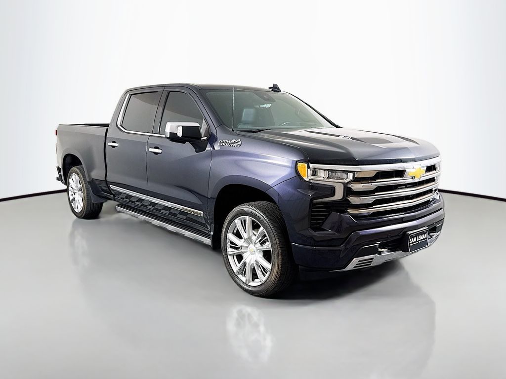 2022 Chevrolet Silverado 1500 High Country's photo